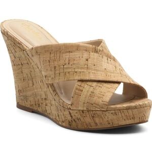 CHARLES BY CHARLES DAVID Women's Latrice Wedge Sandal.